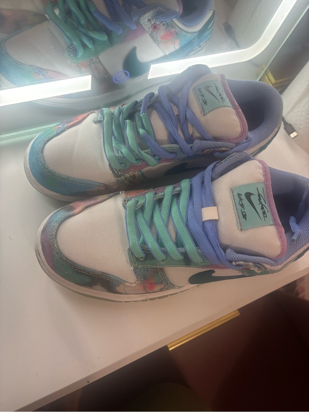 Nike Kids Low-Top Sneakers in White with Teal & Lavender Accents